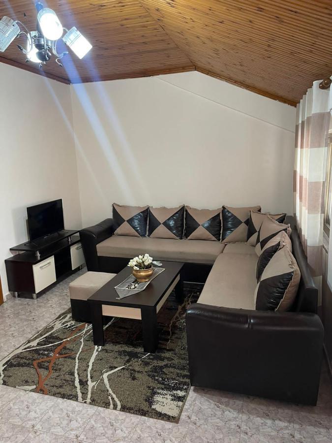 Vila Dedi Apartment ชโคเดอร์ ภายนอก รูปภาพ